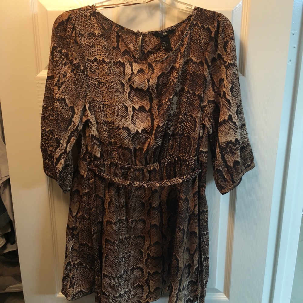 Animal print H&M dress